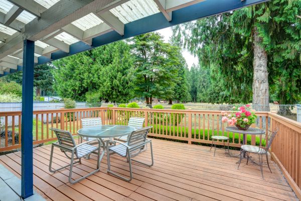 Deck Carpentry Service in Port Orchard